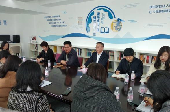 城發(fā)集團(tuán)開(kāi)展“三八”國(guó)際勞動(dòng)?jì)D女節(jié)系列活動(dòng)